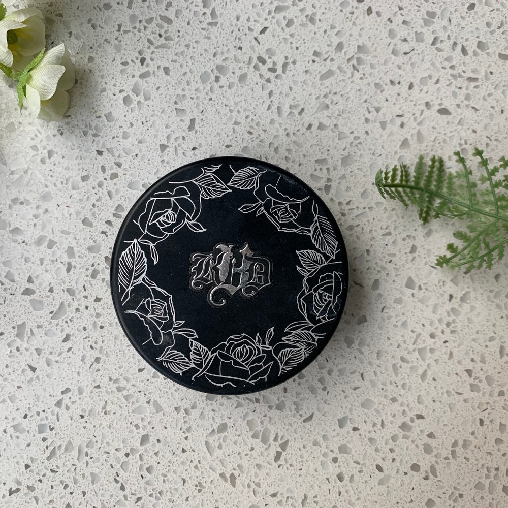Kat Von D Lock-It Powder Foundation